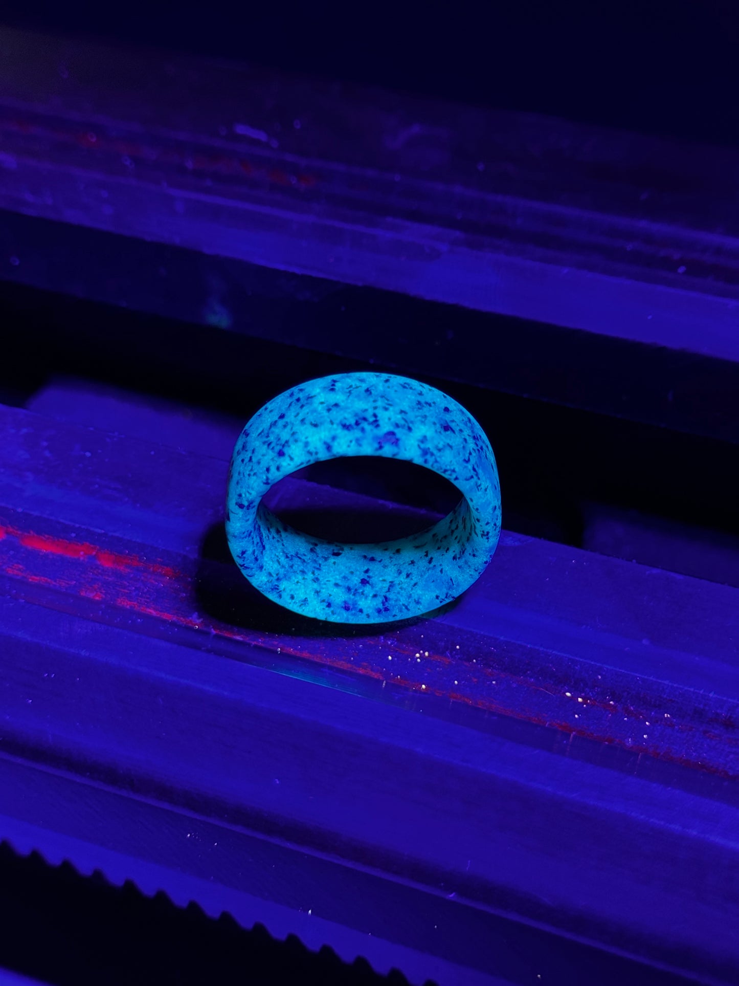 Grey Grip-Tec Glow Ring