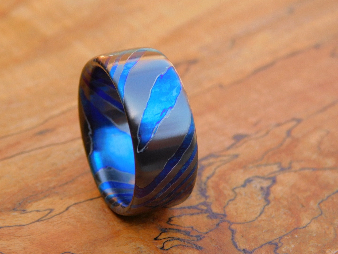 Dark Zircuti Ring