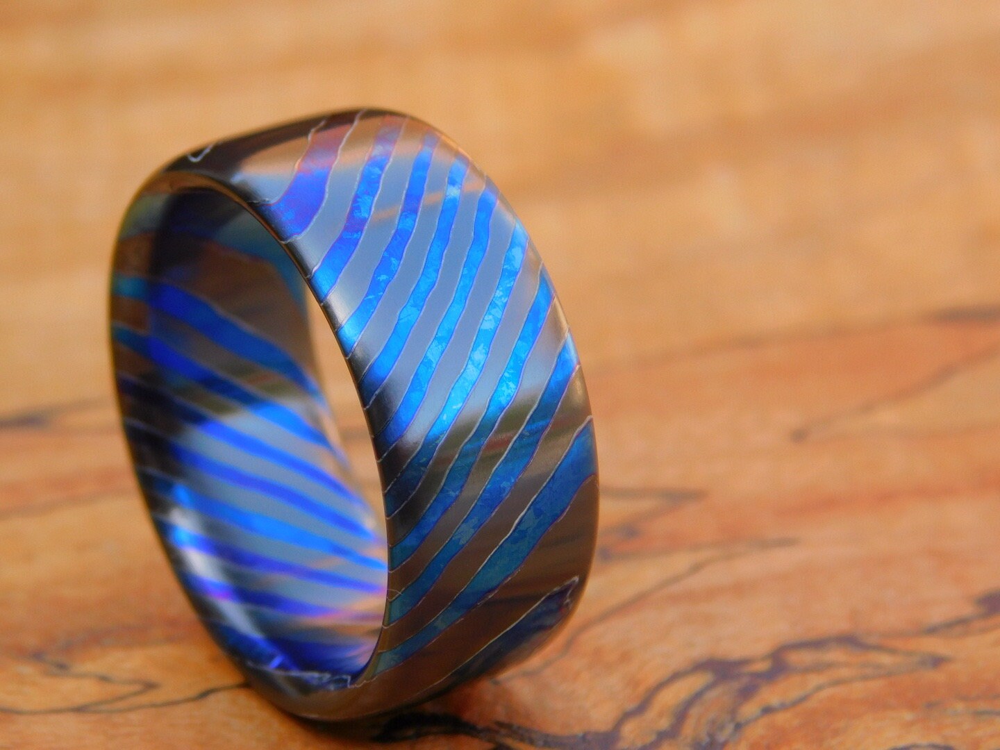 Dark Zircuti Ring